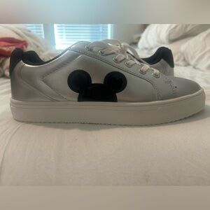 Women’s 10 Disney Metallic Silver Mickey Mouse Sneakers